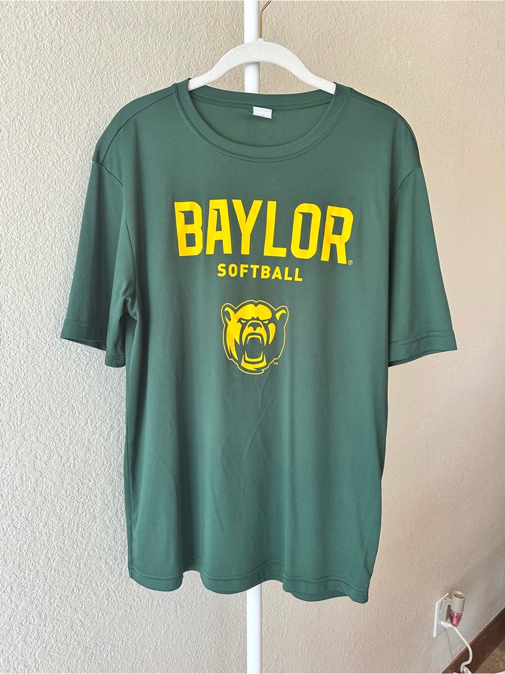 Baylor green and yellow softball sport-tek unisex shirt size medium